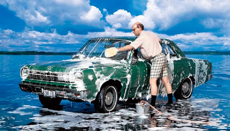 Почему важно мыть машину зимой?