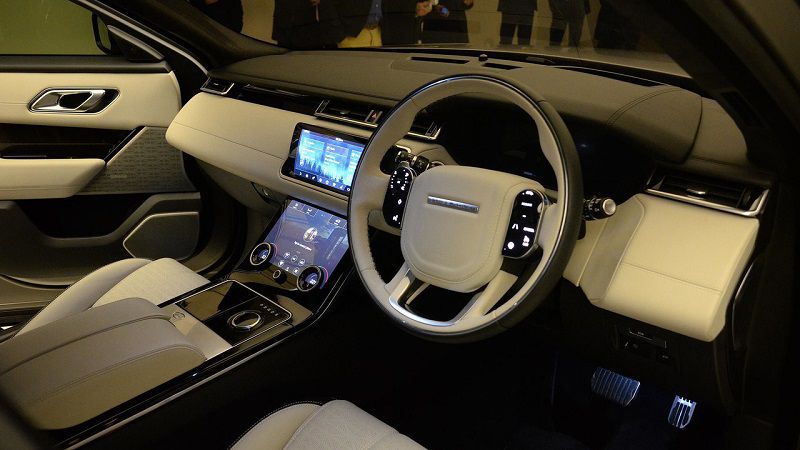 Range rover velar интерьер