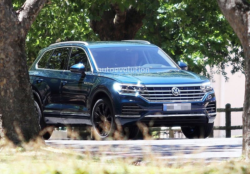 Руководства по эксплуатации, обслуживанию и ремонту Volkswagen Touareg