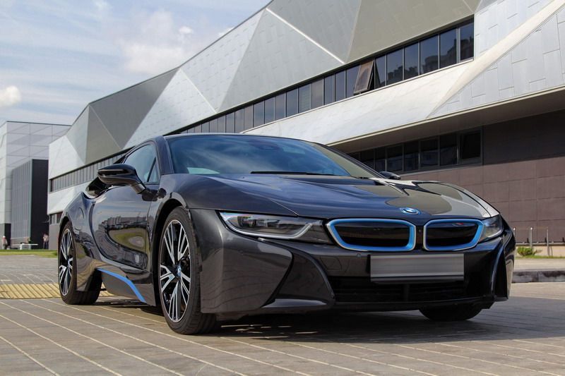 Bmw i8 2022 фото