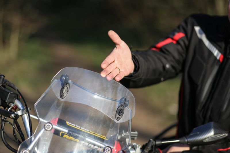 Ветровое стекло на мотоцикл своими руками